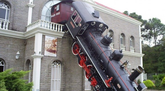 locomotive wreck